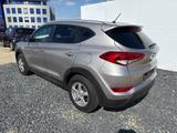 Hyundai TUCSON ADVANTAGE NAVI SHZ RFK 1.6 130kW/177PS... - Hyundai: Advantage