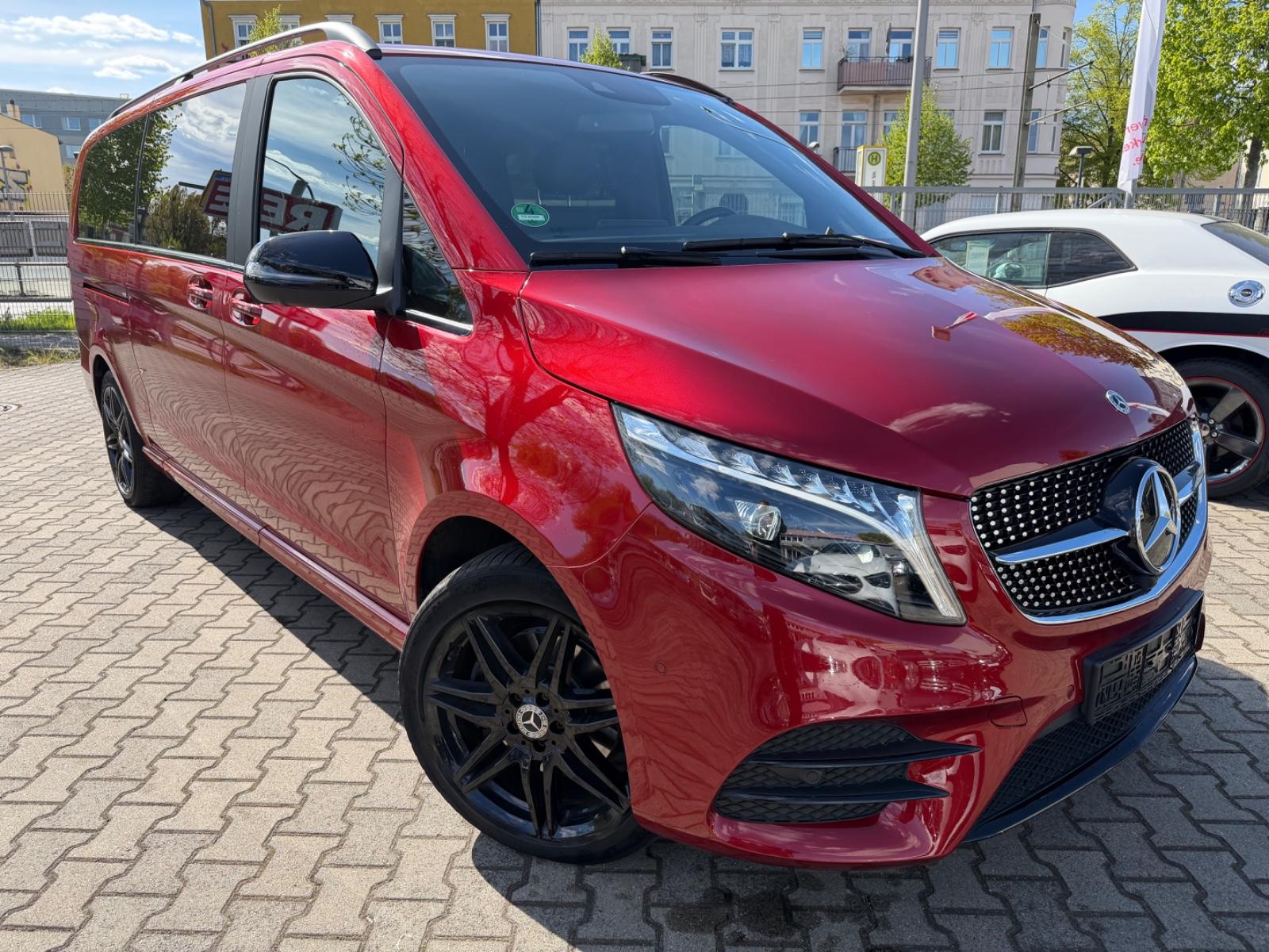 Mercedes-Benz V 250 AMG / AVANTGARDE/ 4-MATIC/ DISTR+