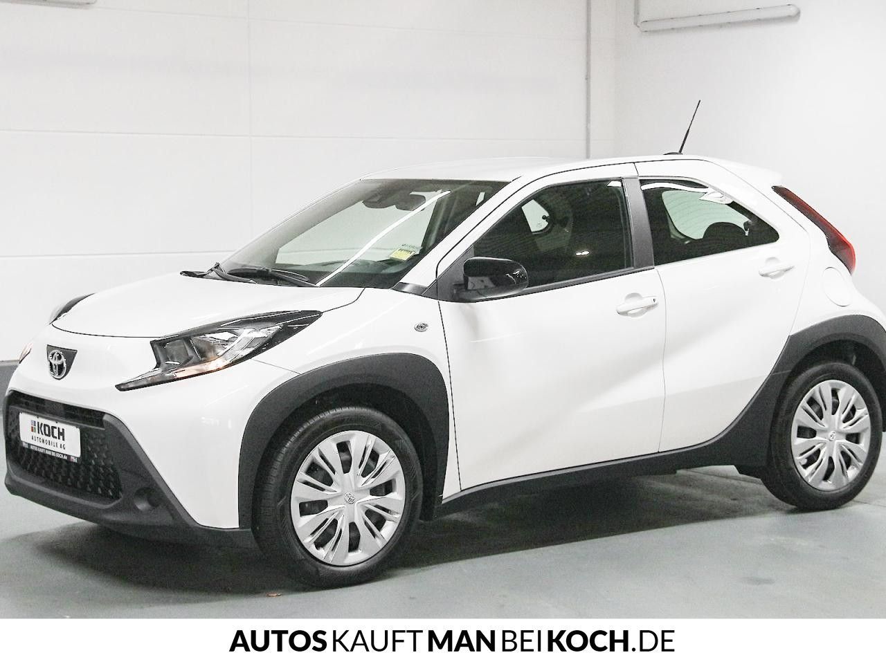 Toyota Aygo X 1.0 VVT-i Play R-CAM ACC BT ALLW KLIMA imagem 3