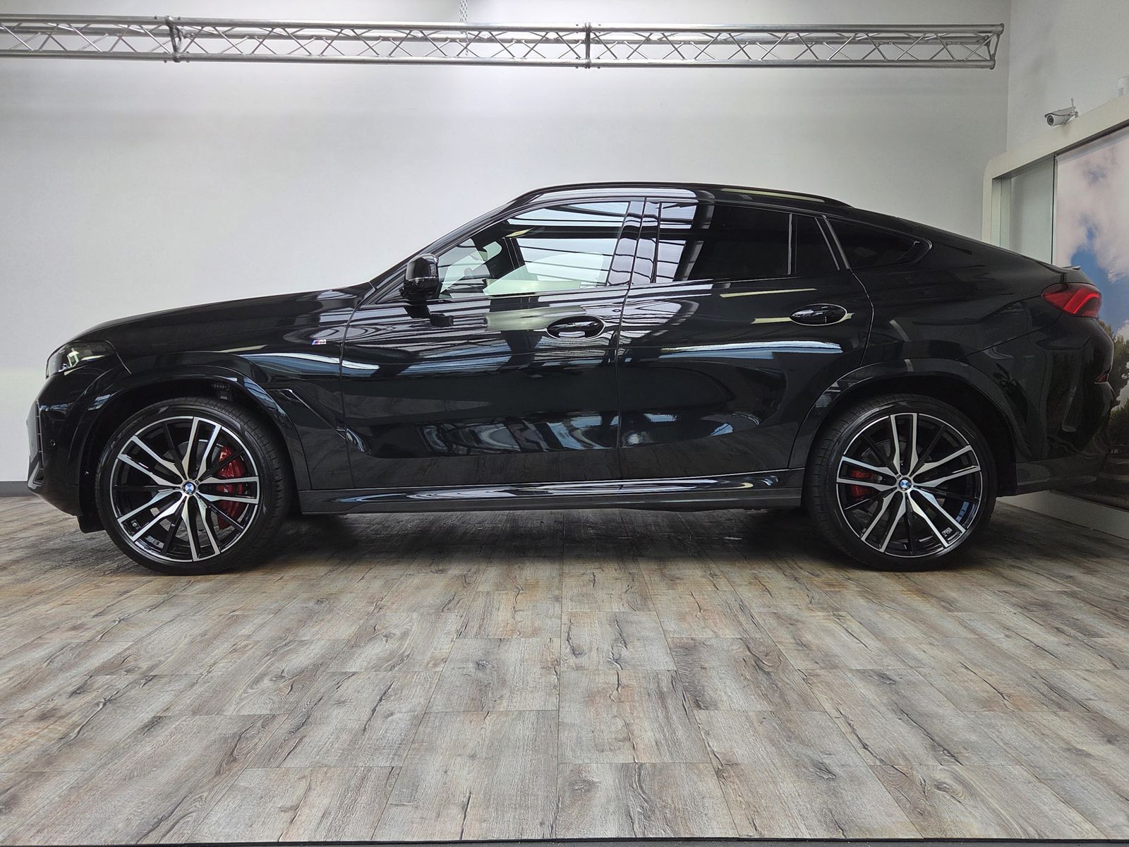 BMW X6 xDr40d M Sport Pro Luft AHK 22Zoll B&W UPE142 imagem 3