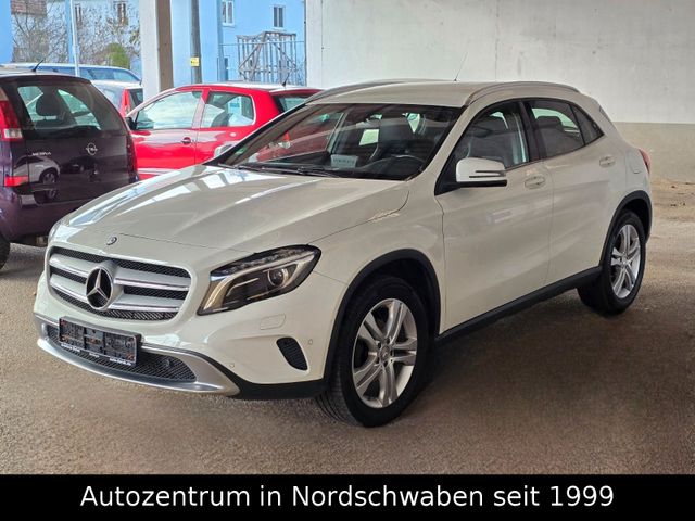 Mercedes-Benz GLA 200 Urban SCORE! Automatik|Sitzh|PDC|Navi|EH