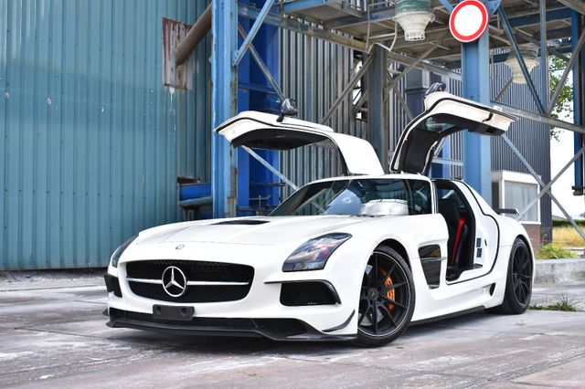 Mercedes-Benz SLS AMG 'Black Series' Gullwing