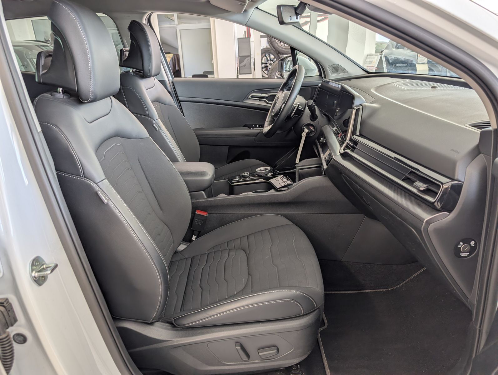 KIA Sportage  1.6 T-GDI 48V 2WD DCT Vision Komfort – Bild 12