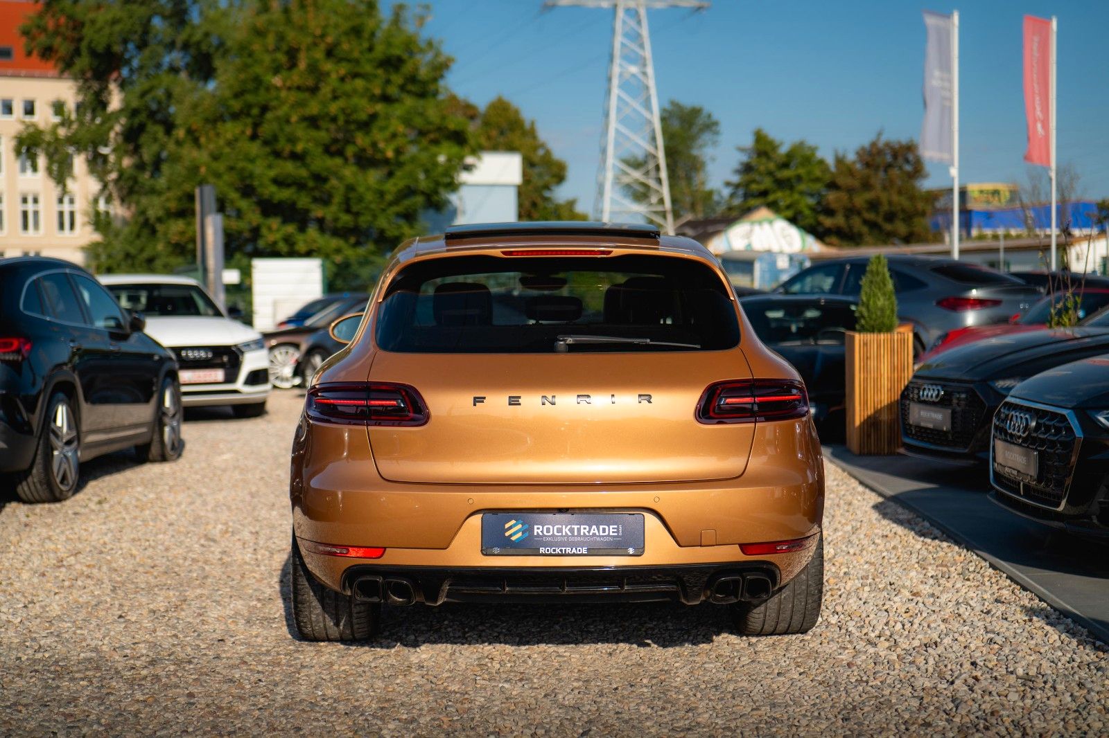 Fahrzeugabbildung Porsche Macan Turbo FENRIR | AURUM | CHRONO+ | LUFT | 21