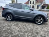Hyundai Santa Fe blue Premium 4WD - Hyundai SANTA FE Gebrauchtwagen