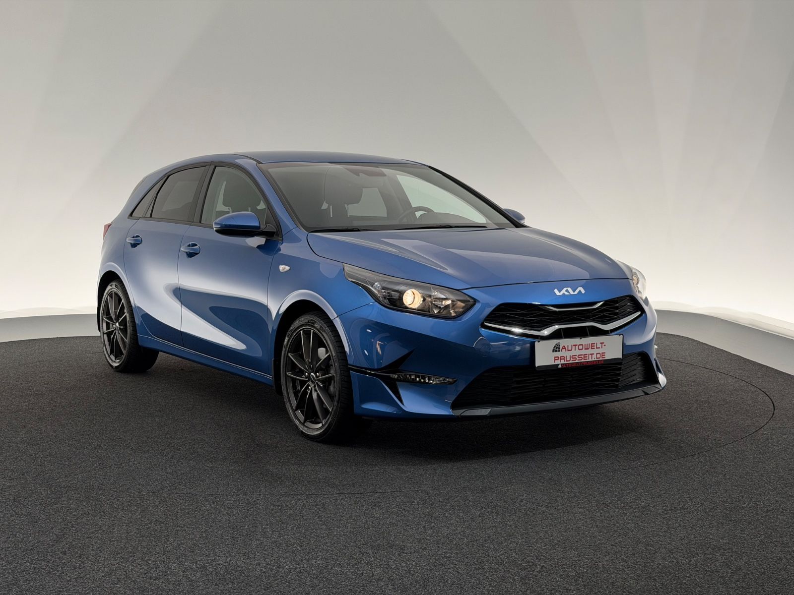 Gebrauchtwagen Kia Ceed Ceed 1.5 T-GDI DCT*SPIRIT*LED-AHK-JBL-APPLE-ACC in Horb am Neckar