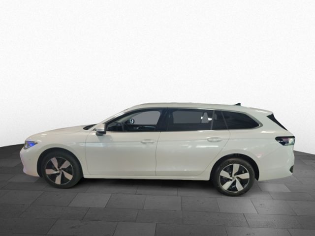 Fahrzeugabbildung Volkswagen Passat 1.5 eTSI BUSINESS MATRIX HUD NAVI SHZ KAM