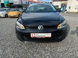 Volkswagen Golf VII Lim. Trendline BMT - Volkswagen Golf aus 2012: Vii