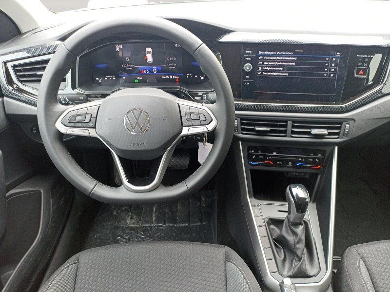 Fahrzeugabbildung Volkswagen Polo 1.0 TSI DSG Life