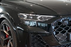 AUDI RSQ8 performance | RS-Dynamik+ | Pano | 305 km/h AUDI RSQ8 performance | RS-Dynamik+ | Pano | 305 km/h