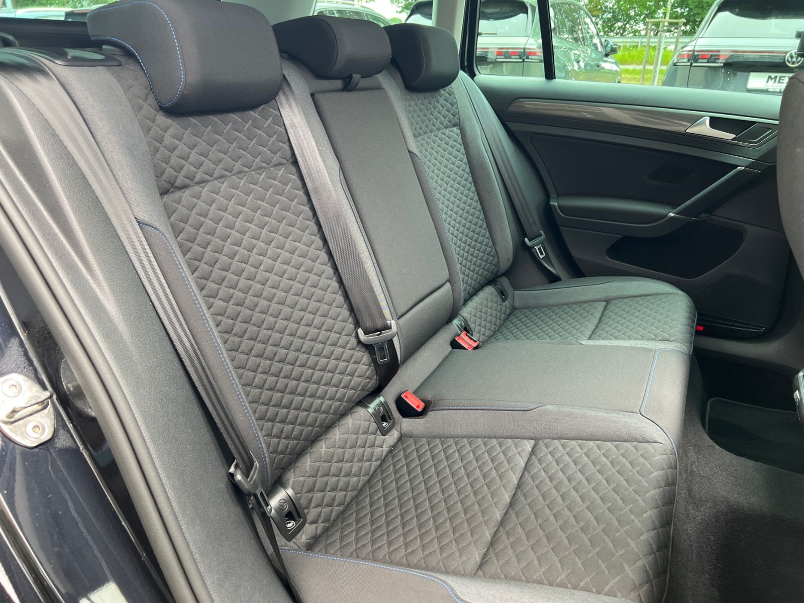 Fahrzeugabbildung Volkswagen Golf VII Variant Join 1.5 TSI ACT BlueMotion *Pa
