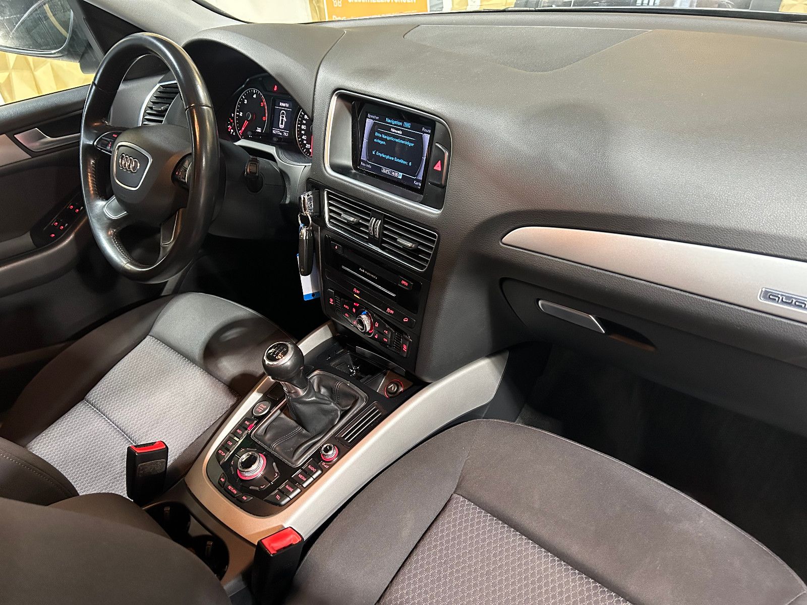 Fahrzeugabbildung Audi Q5 2.0 TDI  quattro/ALLRAD/S-LINE/SHZ/ALLWETTER