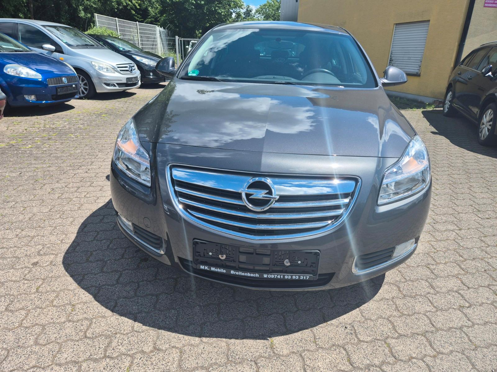 Opel Insignia A Lim. Design Edition