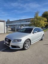 Audi Zum Verkauf A 4 Avant 3.2 Benziner Automatik - Audi A4 aus 2008: 3.2