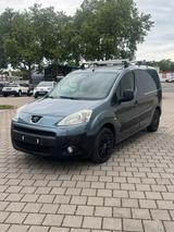 Peugeot Partner 1.6 - gebrauchte Peugeot Partner aus dem Jahr 2011