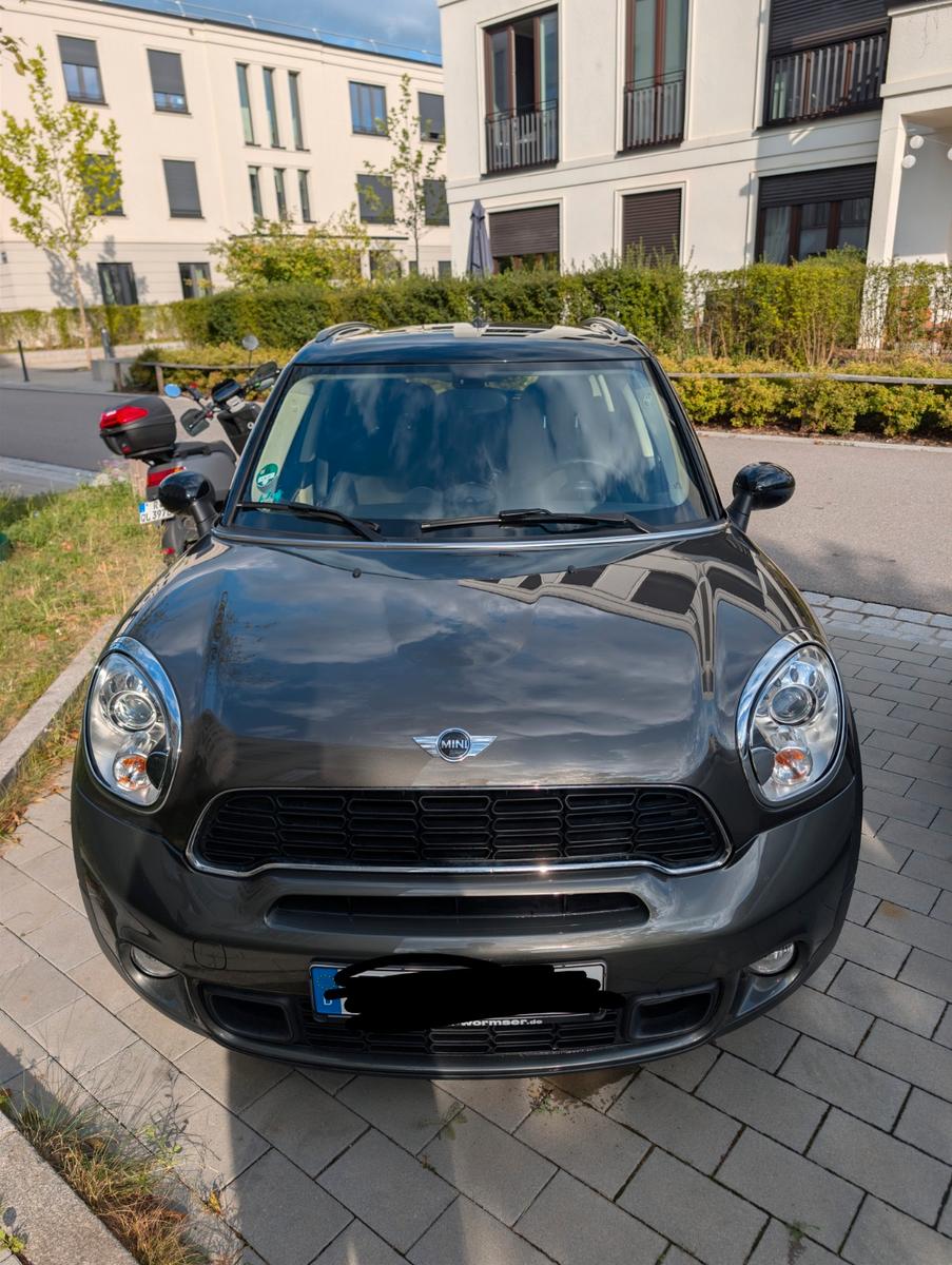 MINI Countryman S / TÜV NEU / AHK / NAVI 