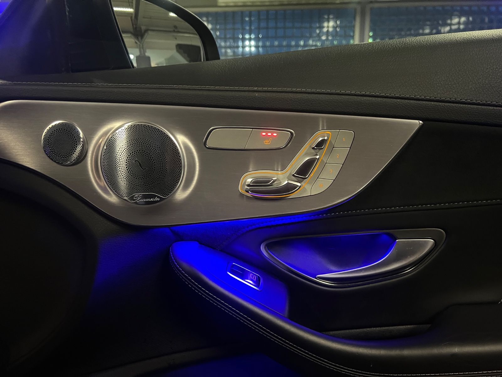 Fahrzeugabbildung Mercedes-Benz C 63 S AMG Coupe PERFORMANCE*DESIGNO-MAGNO*AERO*