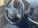 Volkswagen Sharan 2.0 TDI SCR DSG BMT Trendline Trendline - gebrauchte VW Sharan aus dem Jahr 2017