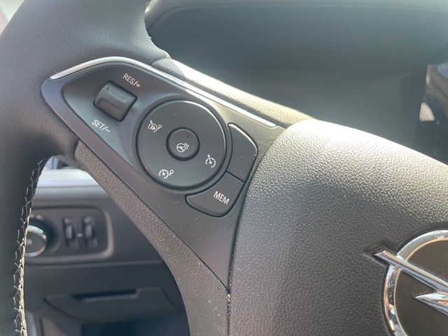 Fahrzeugabbildung Opel Grandland 1.2 Turbo GS-Line