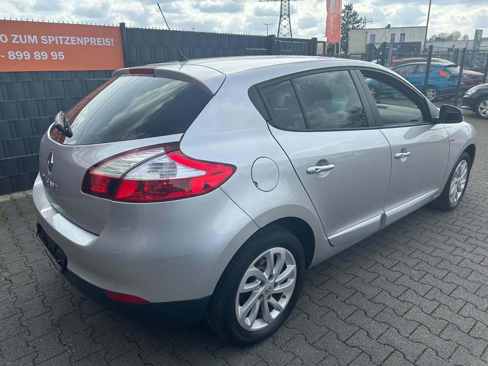 Renault Megane III Lim. 5-trg. Limited/NAVI/