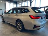 BMW 330 i xDrive Sport Line *1.HAND*LASER*HUD*ACC* - BMW 330: Kombi, Xd