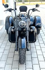 Harley-Davidson FLRT Freewheeler 114cui - HARLEY-DAVIDSON FREEWHEELER