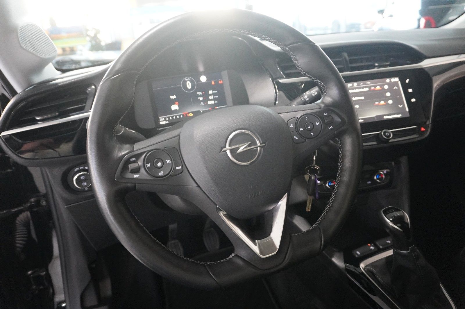 Fahrzeugabbildung Opel Corsa F 1.2 ELEGANCE NAVI/LED/KAMERA/SPORT/VIRT.