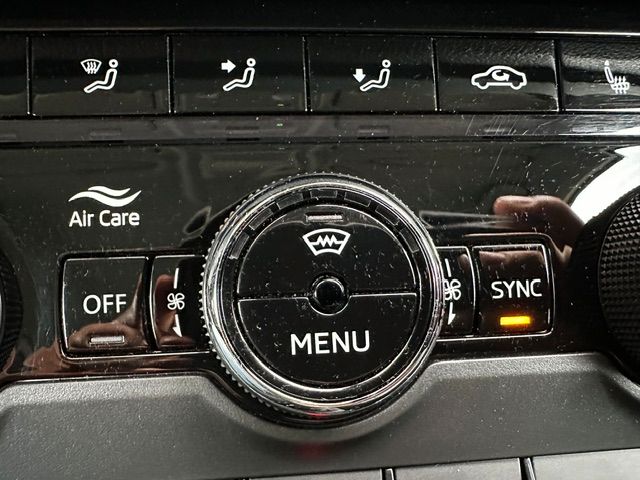 Karoq Tour MATRIX;ALARM;BFS;CARPLAY