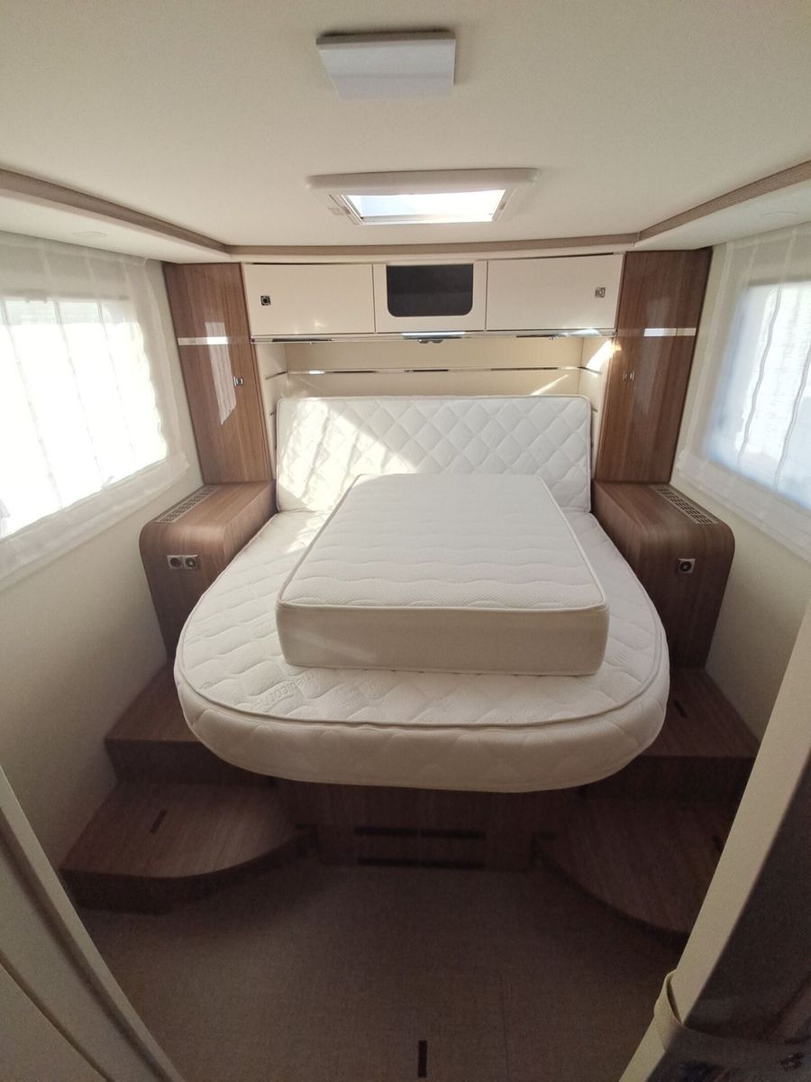 Fahrzeugabbildung Eura Mobil Integra 890 QB SAT,2xTV,2xSolar,Klimaanlage,RK