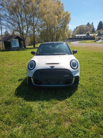 MINI COOPER_S Cabrio Cooper S John Cooper Works Trim