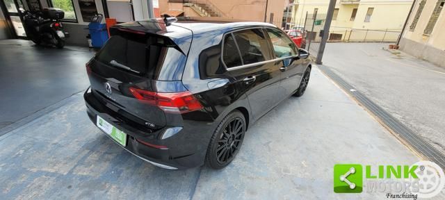 Volkswagen VOLKSWAGEN Golf Golf 8 1.5 eTSI 150 CV DSG Style imagem 2