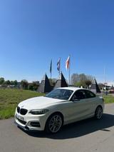 BMW 220i Coupé M Paket Alpinweiss M240i/M235i Optik - BMW 220 in Hamm