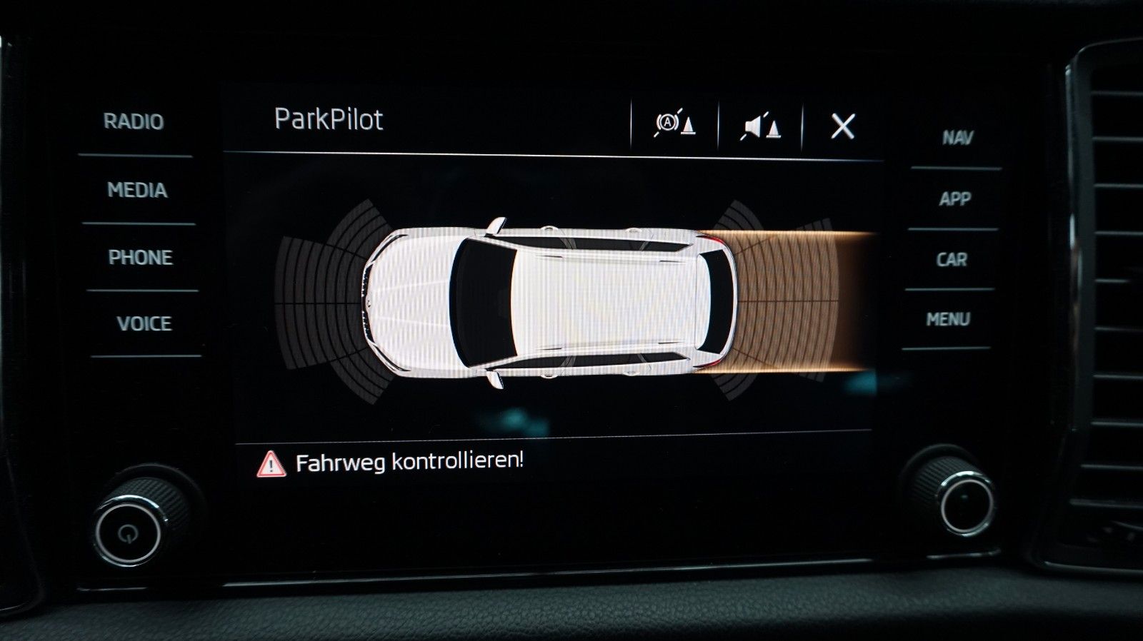 Fahrzeugabbildung SKODA Kodiaq Ambition *Navi*AHK*Automatik*