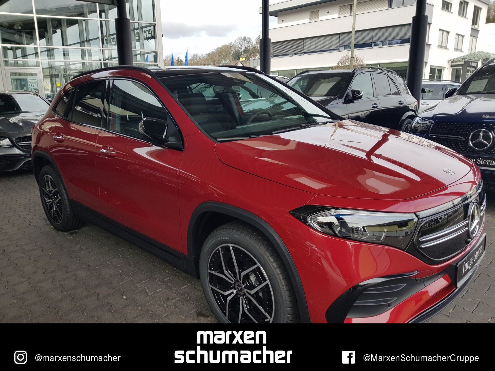 Mercedes-Benz EQA 350 4M AMG Line Pano+MBUX+360°+AHK+LED+Sound foto 2