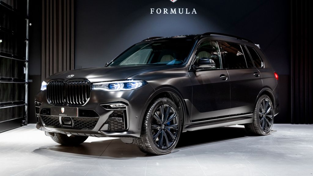 BMW X7 M50