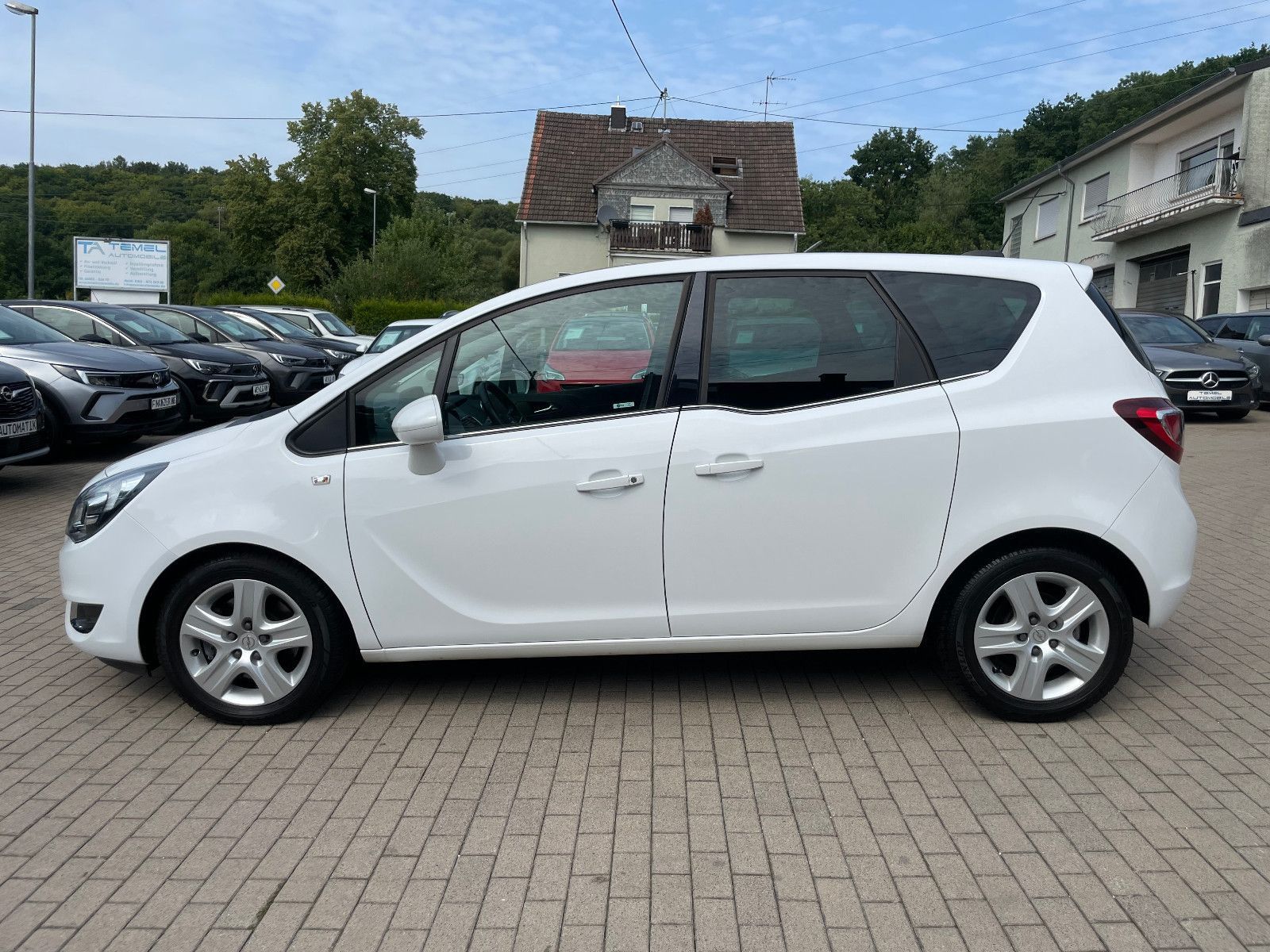 OPEL Meriva, 2015, Benzin, 140 PS