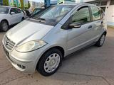 Mercedes-Benz Classic - Mercedes-Benz A 150: Class