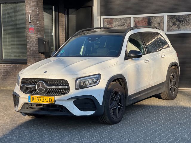 Mercedes-Benz GLB 250 4Matic AMG Pano, Multibeam, VOL VOL VOL