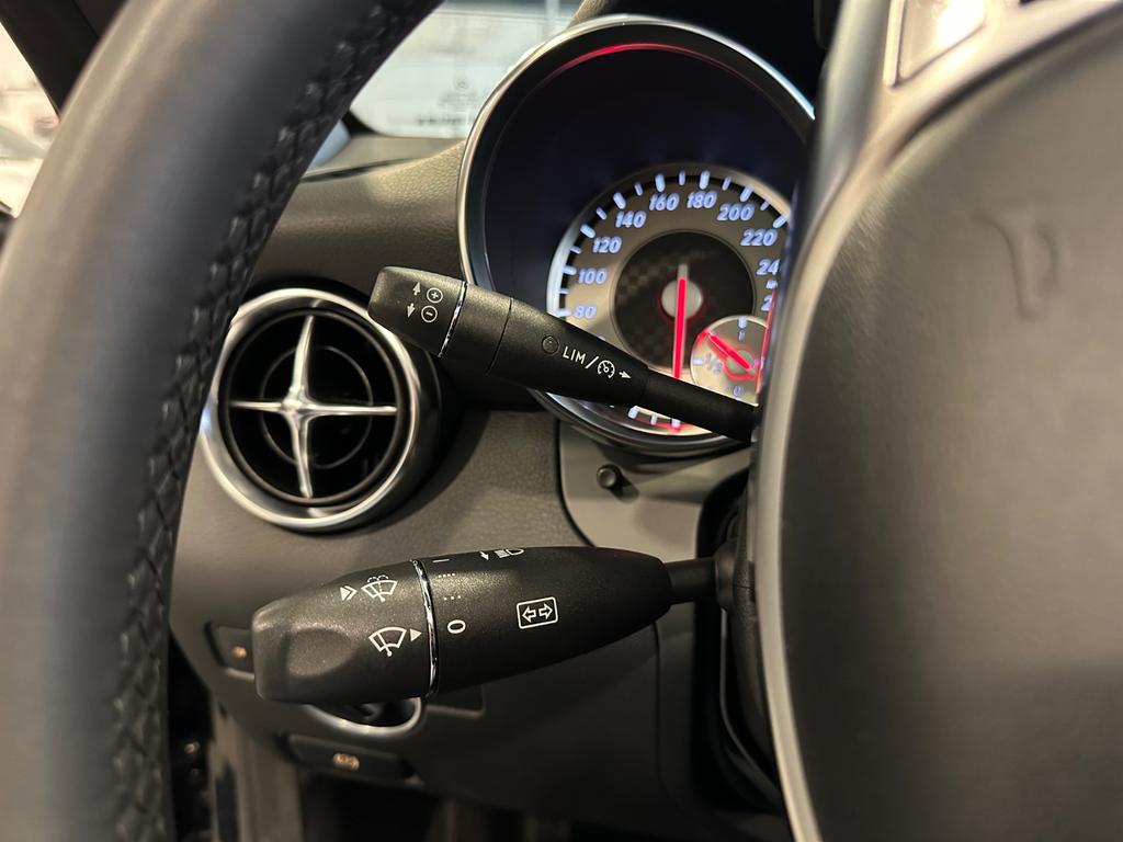 Mercedes-Benz SLK 250