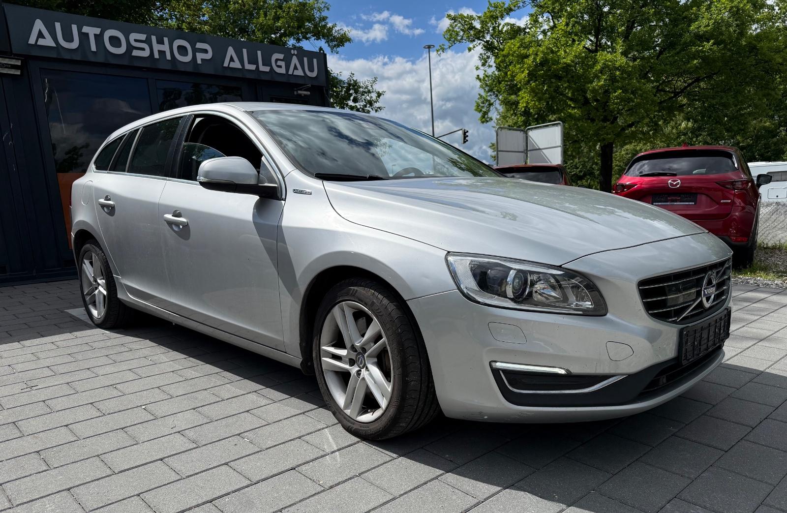 Volvo V60 Kombi Summum AWD