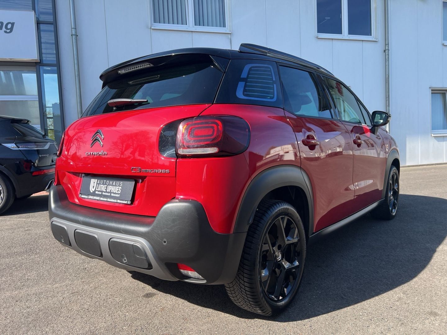 Fahrzeugabbildung Citroën C3 Aircross Shine Pack 1.2 PT 110 CarPlay Navi