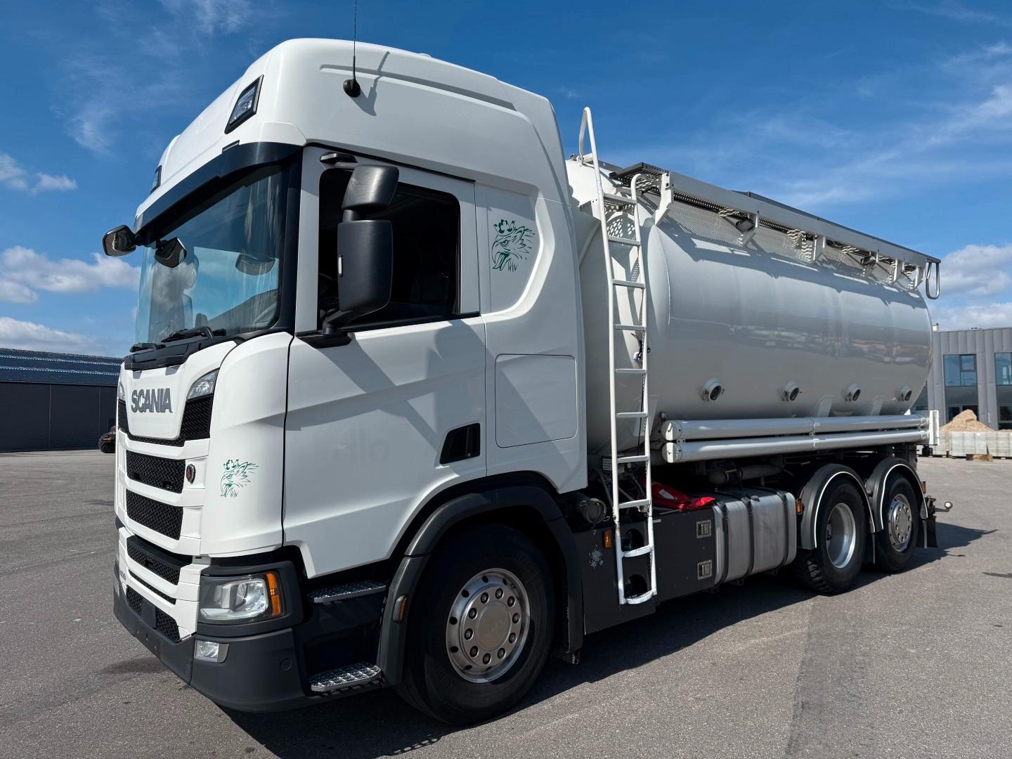 Scania R500 NGS 6x2 26 m3 Grain silo / Kompressor