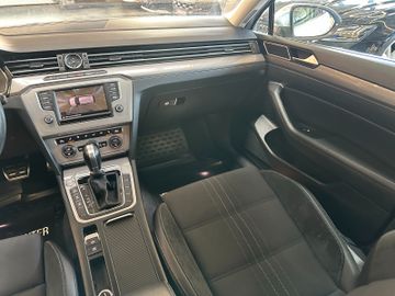 MYAUTOCENTER – Gebraucht- und Jahreswagen mit Werkstattservice in Pfaffenhofen Volkswagen Passat *KEYLESS*MASAGE*360°*ACC*AHK*3-ZONEN*LED*
