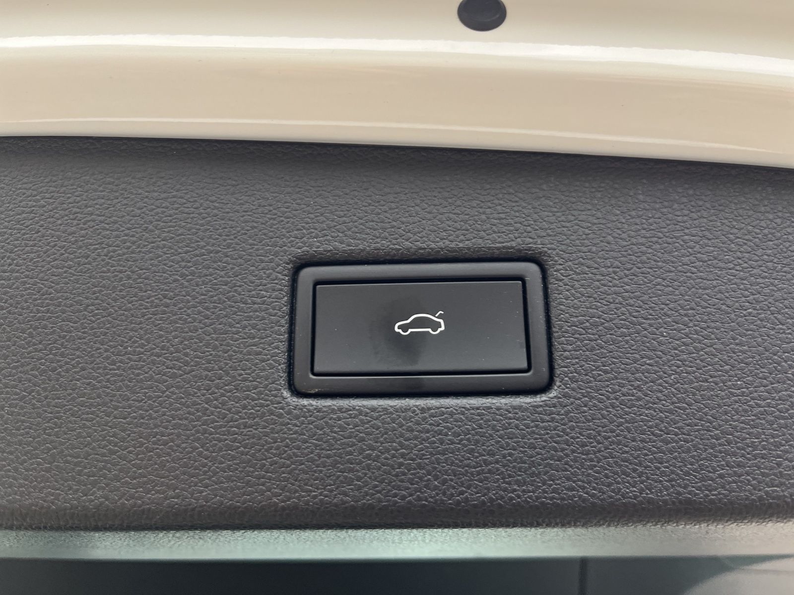 Volkswagen Tiguan - Bild 17