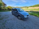 Volkswagen Touran 1.9 TDI DPF Freestyle BlueMotion Free... - Volkswagen Touran aus 2009: Freestyle