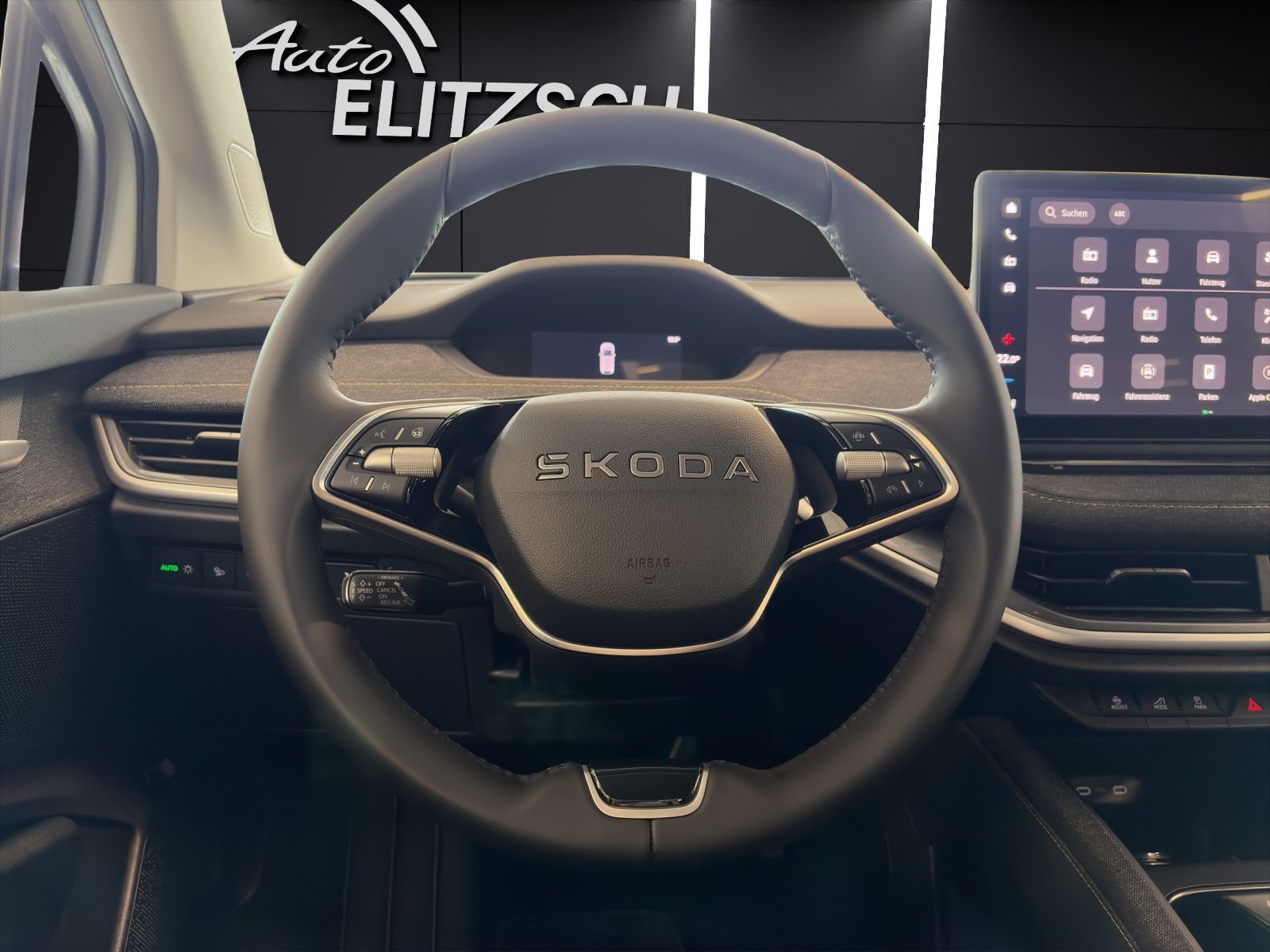 Fahrzeugabbildung SKODA Elroq Selection 60 AHK MATRIX