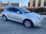 Alfa Romeo MiTo 1.3 JTDm 85 CV S&S Distinctive - silberne Alfa Romeo MiTo