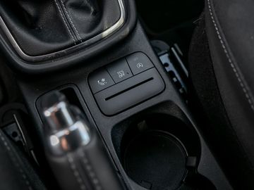 Ford Puma Titanium Spurhalteass. NAVI PDC WINTER-PAKE