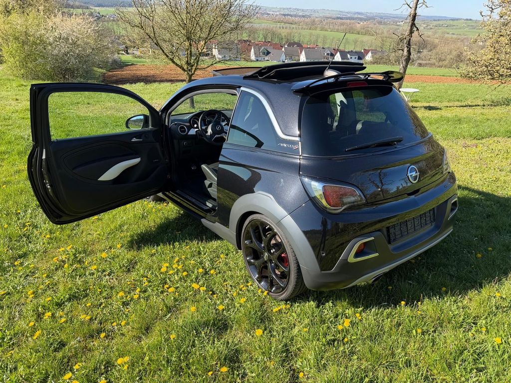 Image of Opel Adam