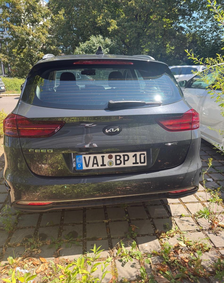 Kia cee'd Sportswagon 1.4 T-GDI Platinum Edition...